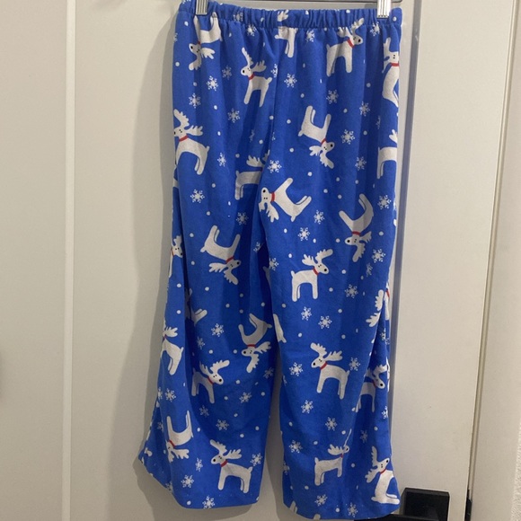Taylor Marcs 2 Piece Ultra soft Pajamas | Size Small - Picture 5 of 9